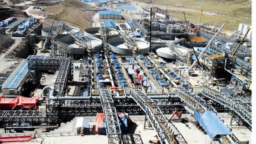 Cae el precio del cobre, principal metal extraído en la mina Toromocho